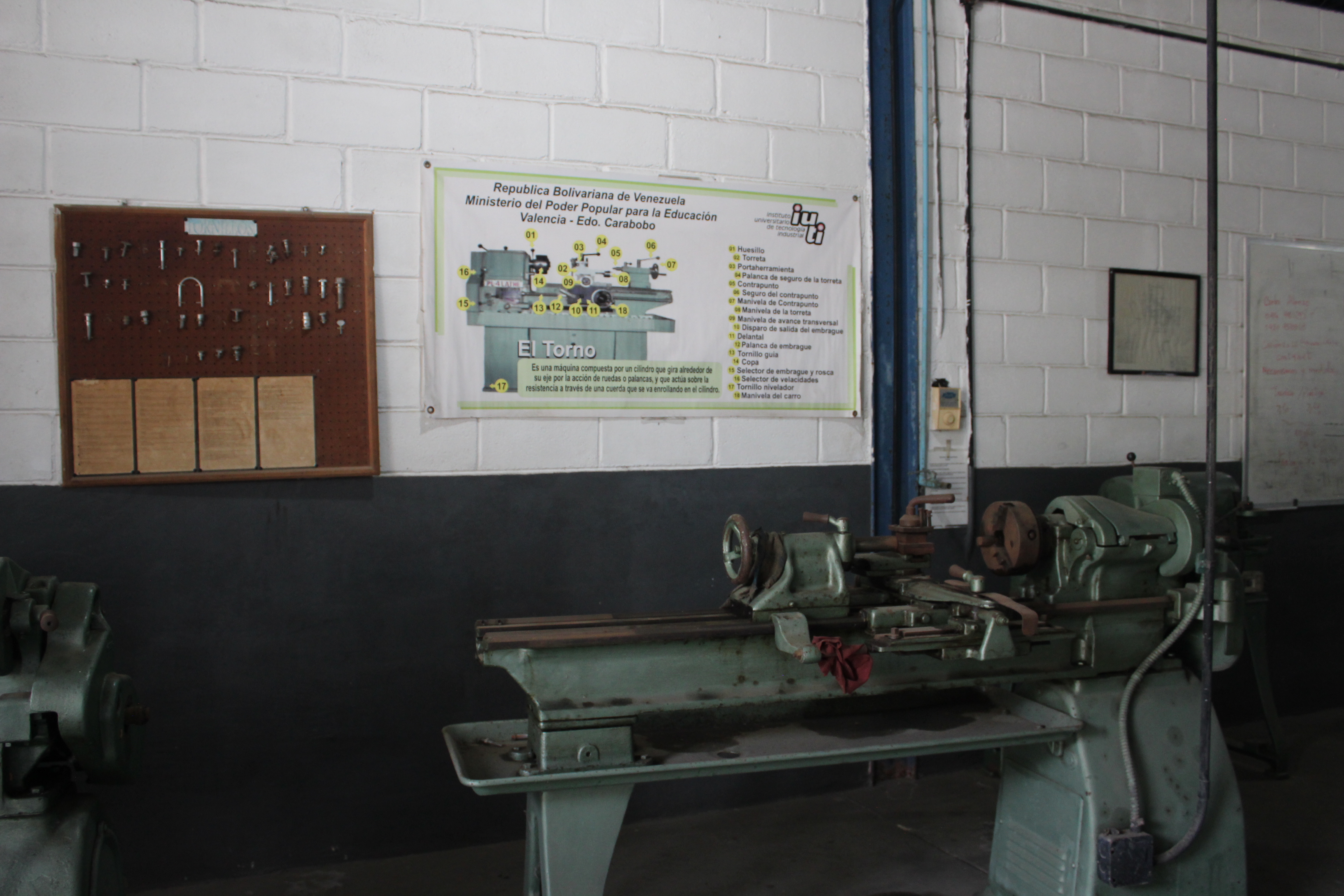 Taller 06 - Máquinas de Herramientas (2)